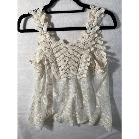 GCollection Tops - GCollection Ivory Sheer Lace Crochet Scoop Neck Sleeveless Blouse Size X-Large